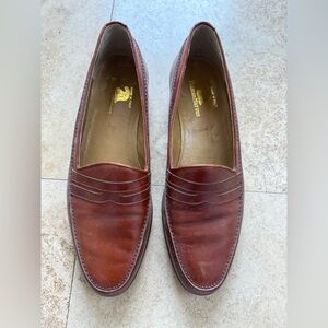 Neiman Marcus Men's Chestnut Leather loafers